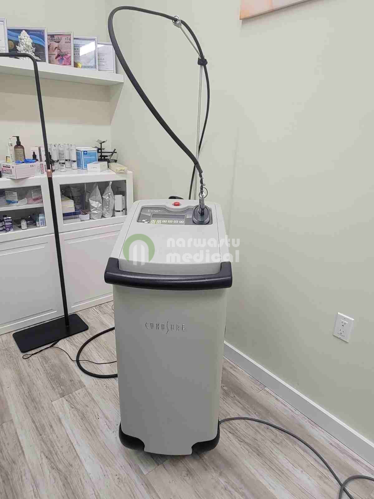 Cynosure Elite + Dual Wavelength Laser Hair Removal