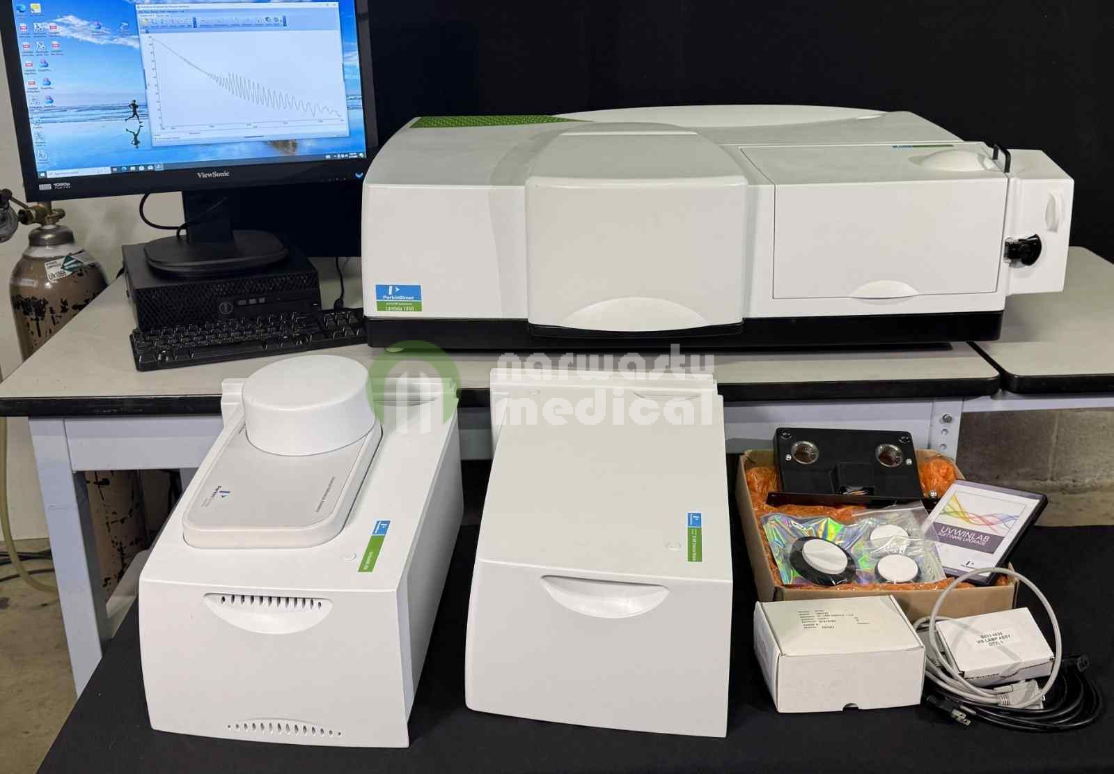 Perkin-Elmer LAMBDA 1050 UV-VIS-NIR